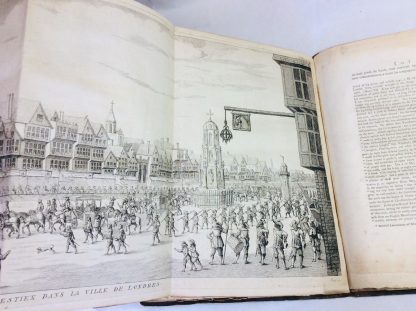 Description des Royaulmes d'Angleterre et d'Escosse Compose Par Estienne Perlin Par.1558; Histoire de l'Entrée de la Reyne Mère dans la Grande Bretagne Par P. De La Serre Par. 1639 - Image 5