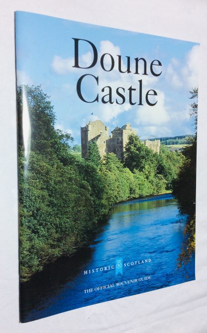 Stirling Castle: The Official Souvenir Guide
