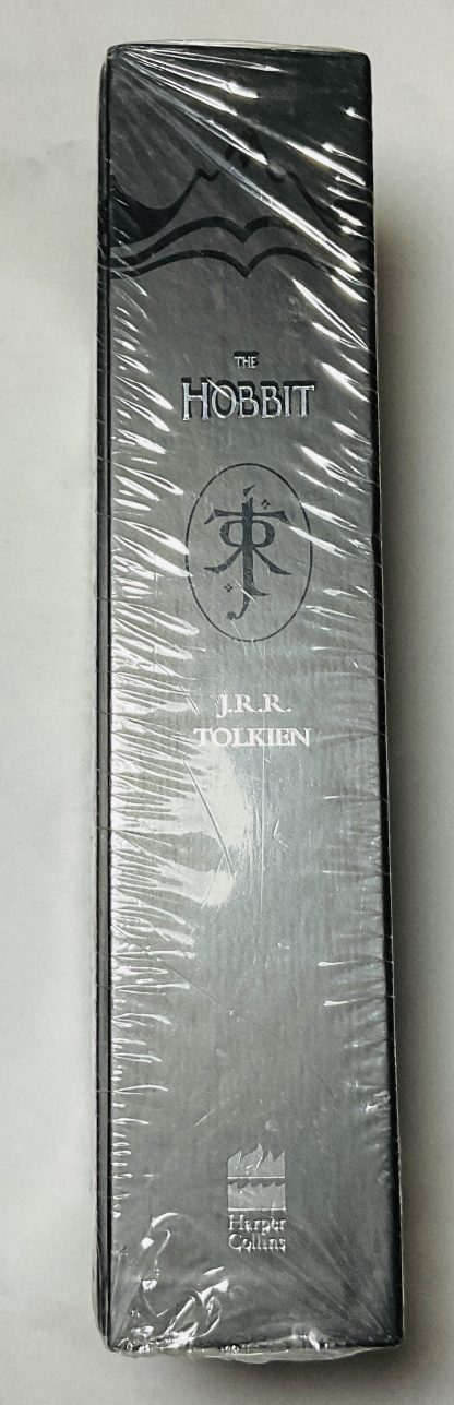 The Hobbit: [Limited Edition Collector's Box] - Image 2