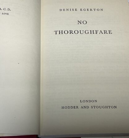 No Thoroughfare - Image 3