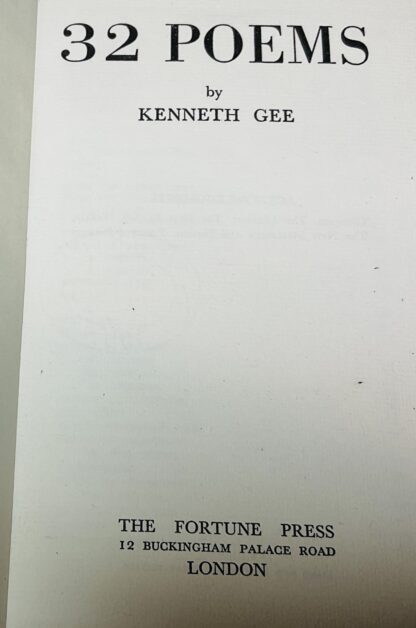 32 Poems [Inscribed to Sydney Goodsir Smith] - Image 3