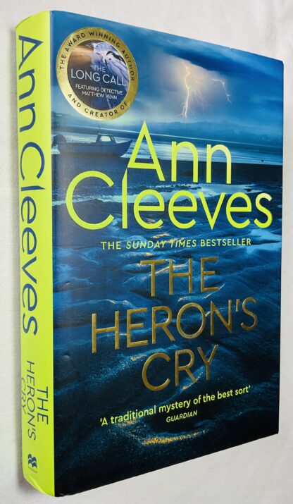 The Heron's Cry: A Detective Matthew Venn Novel [Matthew Venn series number 2]