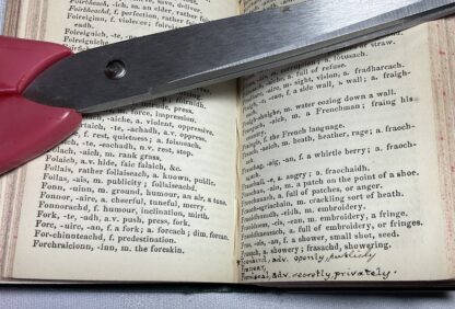 Faclair gailig us beurla : chaidh a chur a mach / le Eobhan Mac Eachainn. [Gaelic-English Dictionary] - Image 3