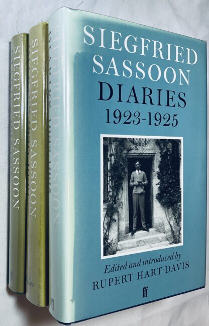 Siegfried Sassoon: Diaries. Volume 1: 1915-1918; Volume 2: 1920-1922; Volume. 3: 1923-1925 [Three Volume Set Complete] - Image 2