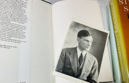 Siegfried Sassoon: Diaries. Volume 1: 1915-1918; Volume 2: 1920-1922; Volume. 3: 1923-1925 [Three Volume Set Complete] - Image 4