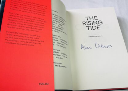 The Rising Tide - A DCI Vera Stanhope Novel [#10 in the series, SIGNED] - Image 2