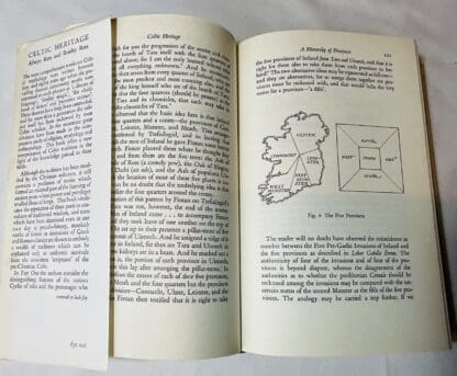 Celtic Heritage : Ancient Tradition in Ireland and Wales - Image 2