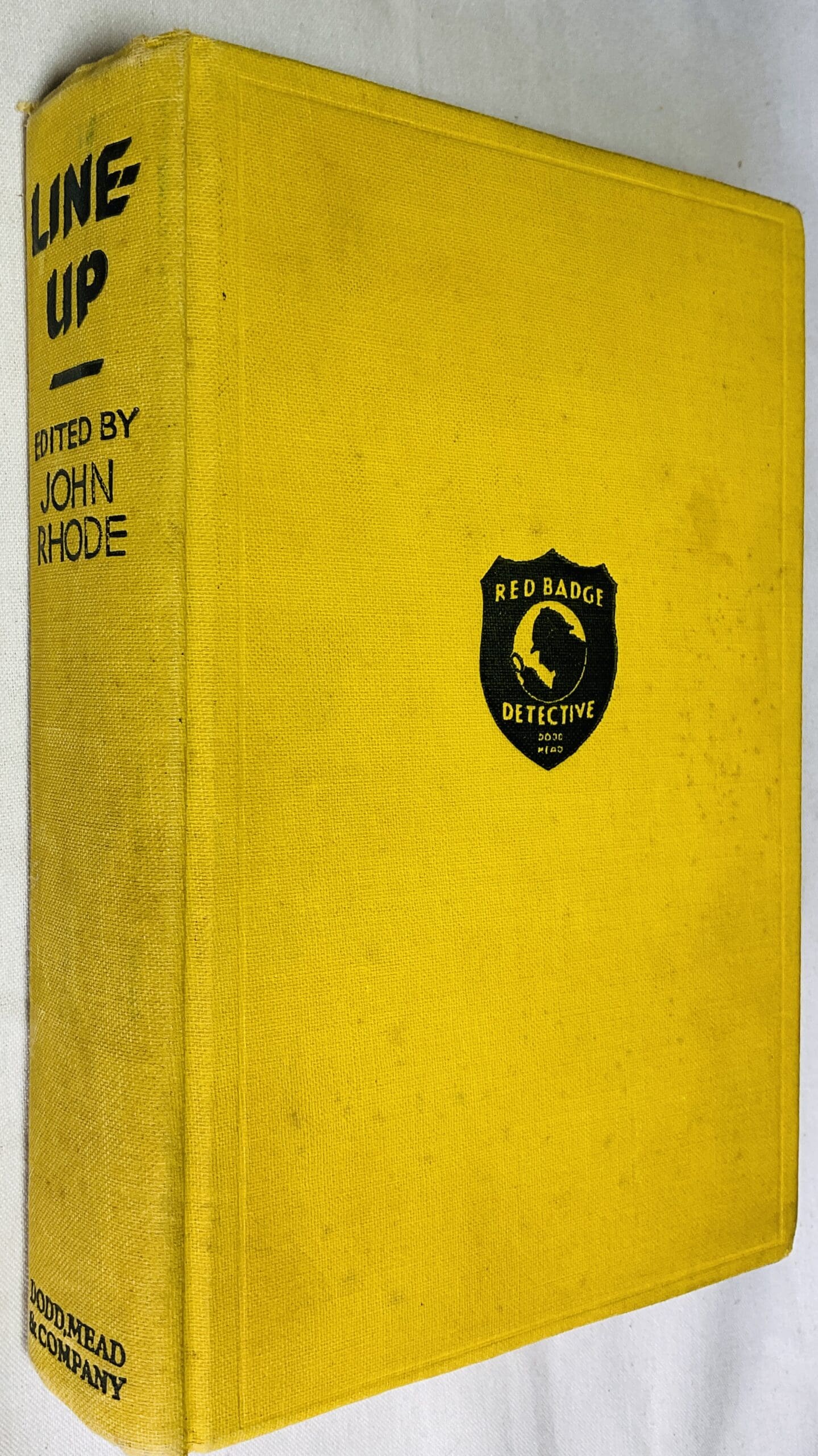 Line-Up: A Collection of Crime Stories by Famous Mystery Writers